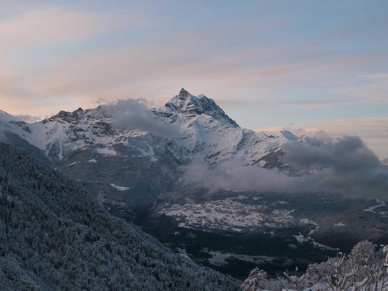 幻影游戏<br>游戏道具交易与社群基地